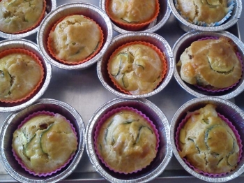 Muffin di zucchine e formaggio